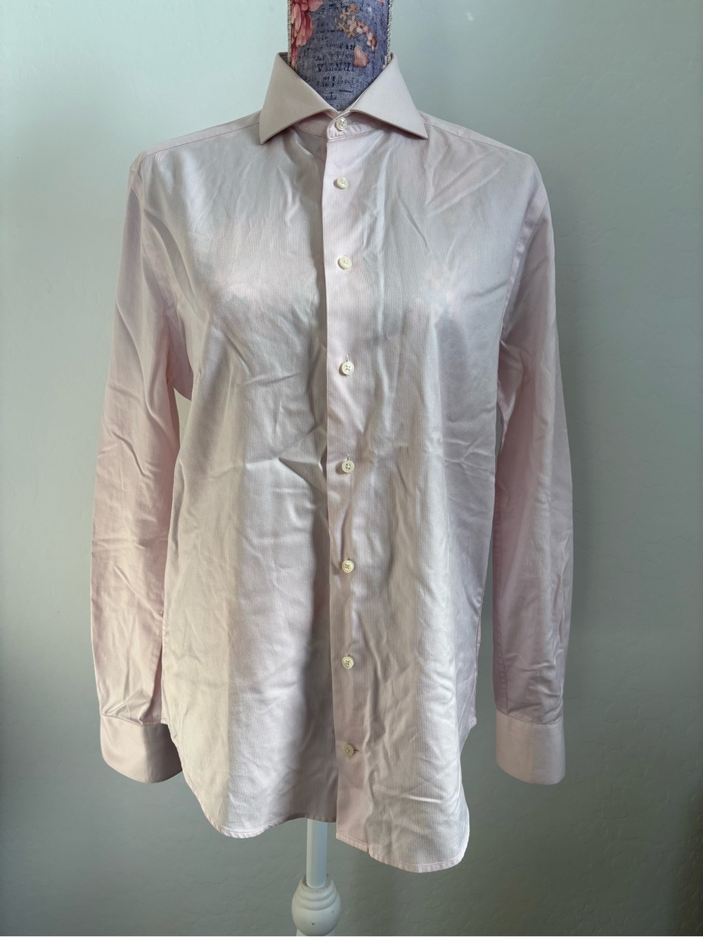 Suit Supply Men's Classic Light Pink Dress Shirt